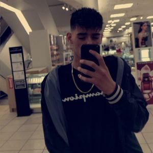 Meet your Posher, Trea